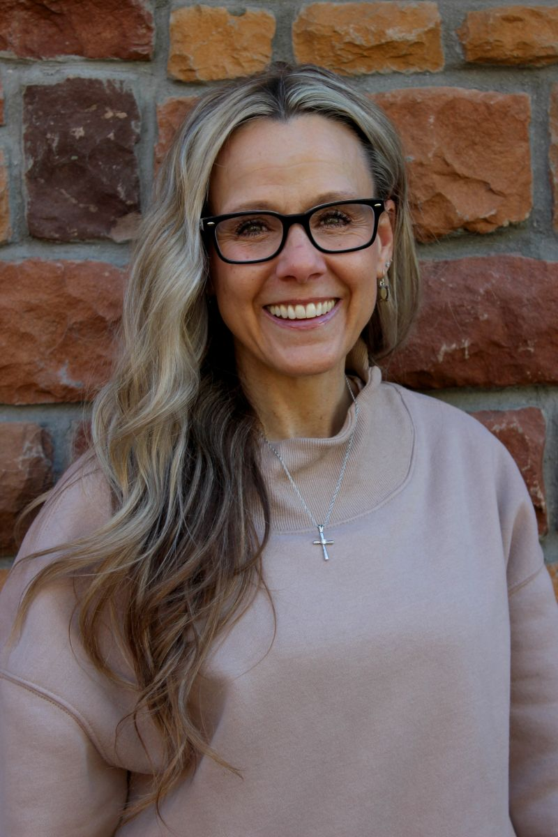 Kami Lerch, Loan Processor